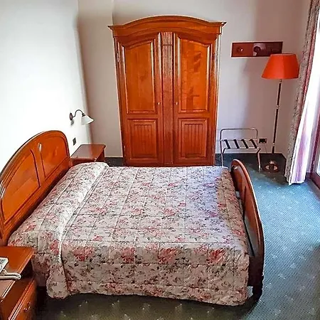Panoramique Hotel Sarre