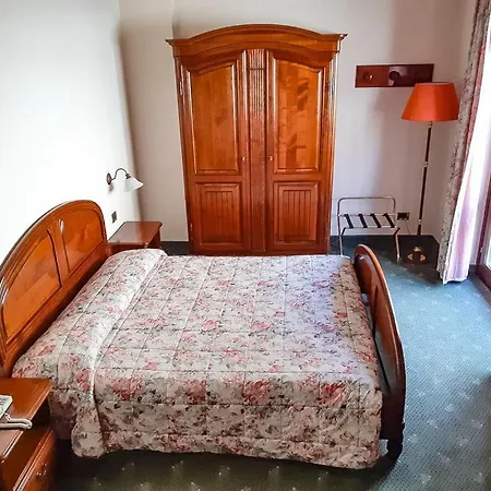 Hotel Panoramique Sarre